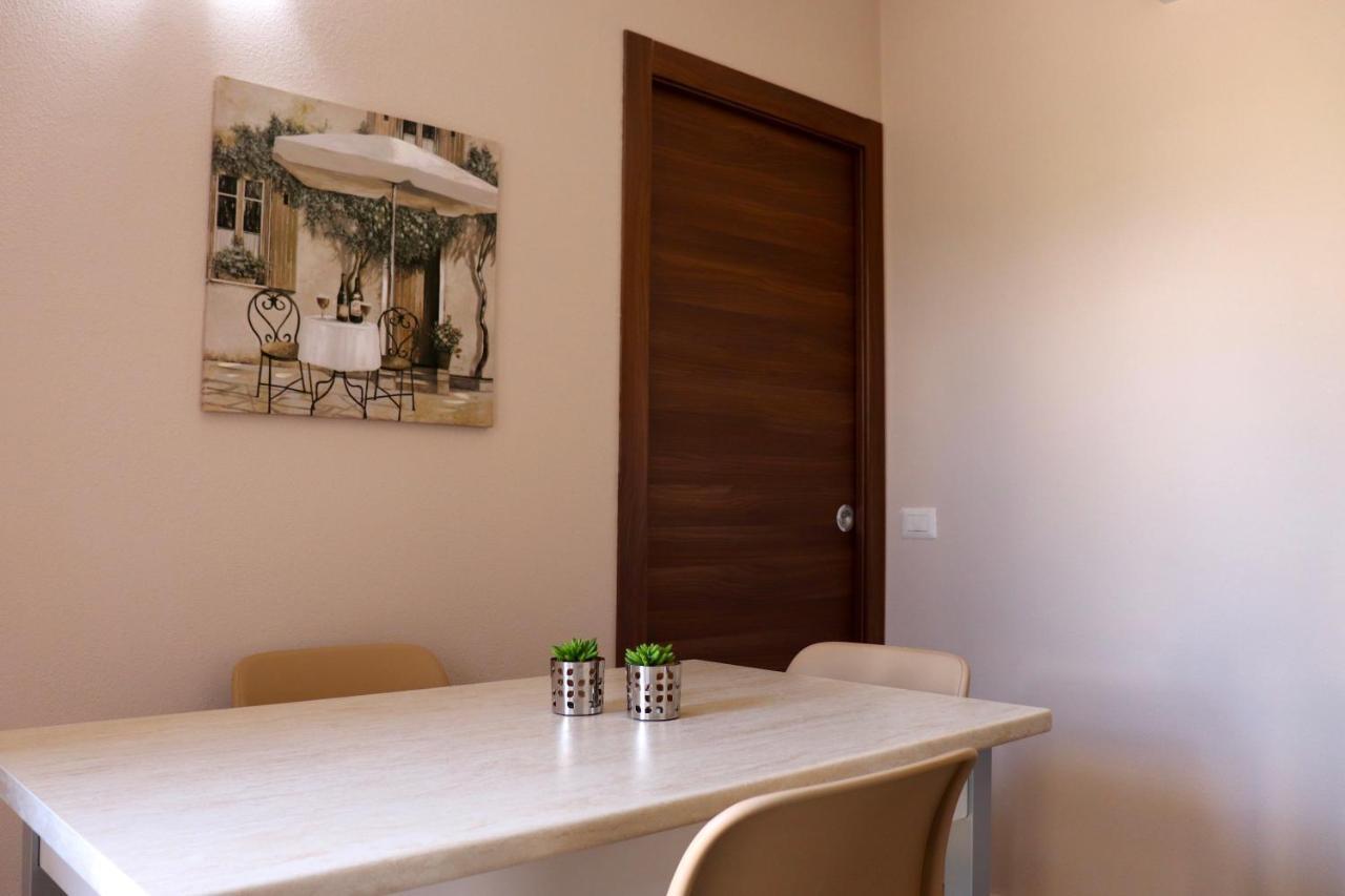 13 Garden Rooms Olbia Dış mekan fotoğraf